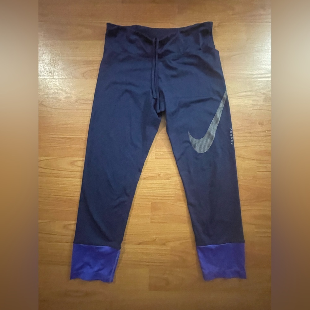 Nike Pants Womens M Dri Fit Blue Leggings Capri Active Gym Workout Swoosh